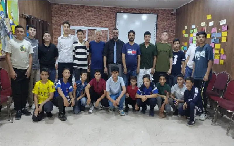 أنشطة كشفية ودورات علمية في مراكز