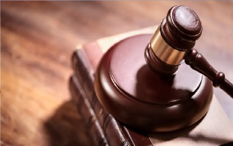 إسناد تهم القتل والشروع بالقتل والتدخل