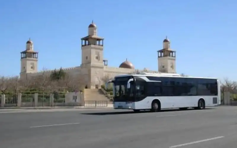 النقل تبدأ التشغيل التجريبي لخط الكرك–عمان