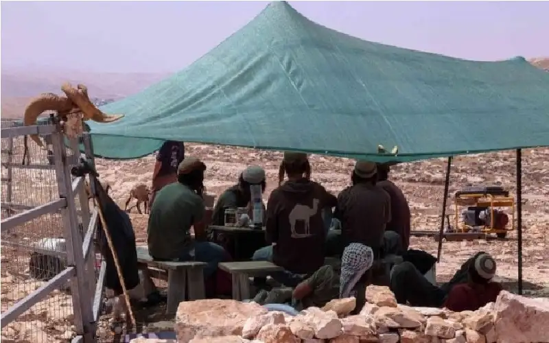 عقب دعوات لضم الضفة.. مستوطنون يهجرون