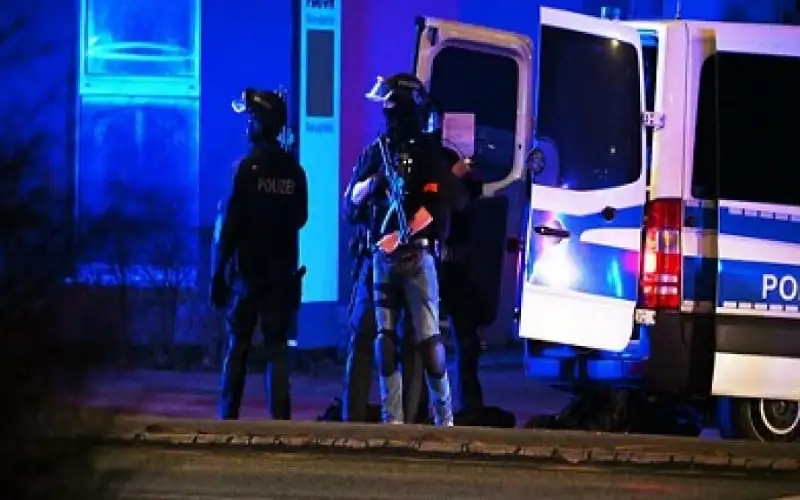 ألمانيا: القبض على متهم أصاب 4