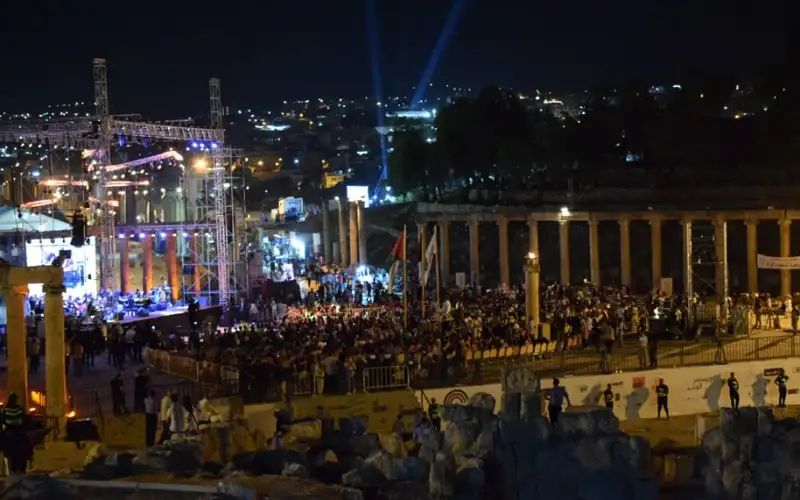 أيمن سماوي، تعالوا نكمل الحكاية.. في