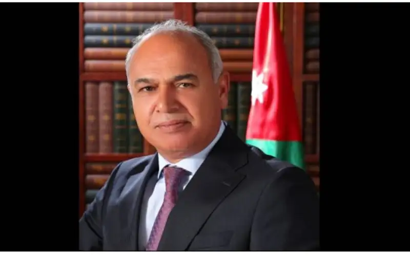 عبد الحليم دوجان أمينا عاما لوزارة