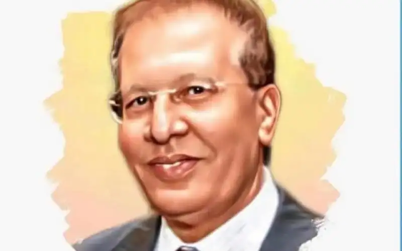 نقيب الصحفيين الاسبق سيف الشريف في