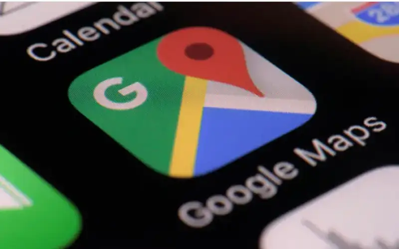 ‏خرائط غوغل تتسبب في سقوط سيارة