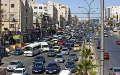 تعطل مركبات في صويلح يتسبب بأزمات