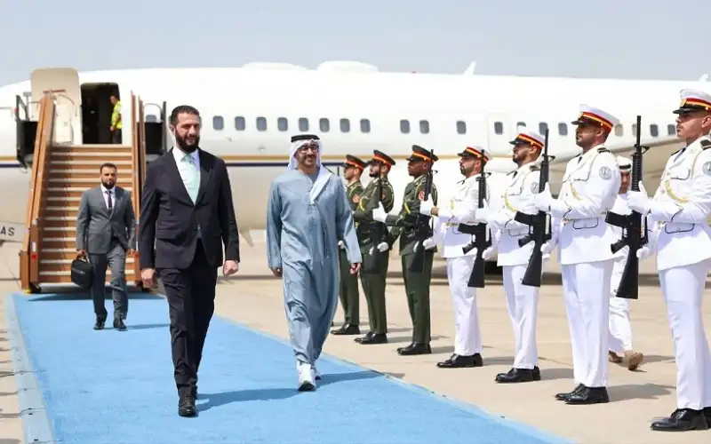 الشرع يصل إلى الإمارات