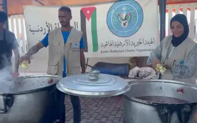 مطبخ الحملة الأردنية يواصل العمل رغم