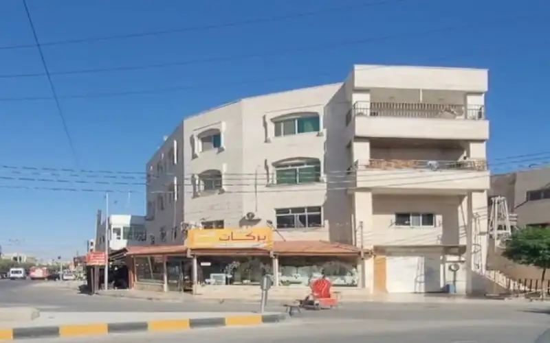 قرار بإزالة بناية إربد بعد توصيات