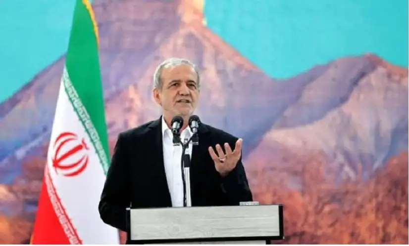 الرئيس الإيراني يتهم إسرائيل بمحاولة قتله-