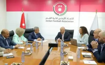 مجلس الأعيان يتبرع بـ 50 ألف