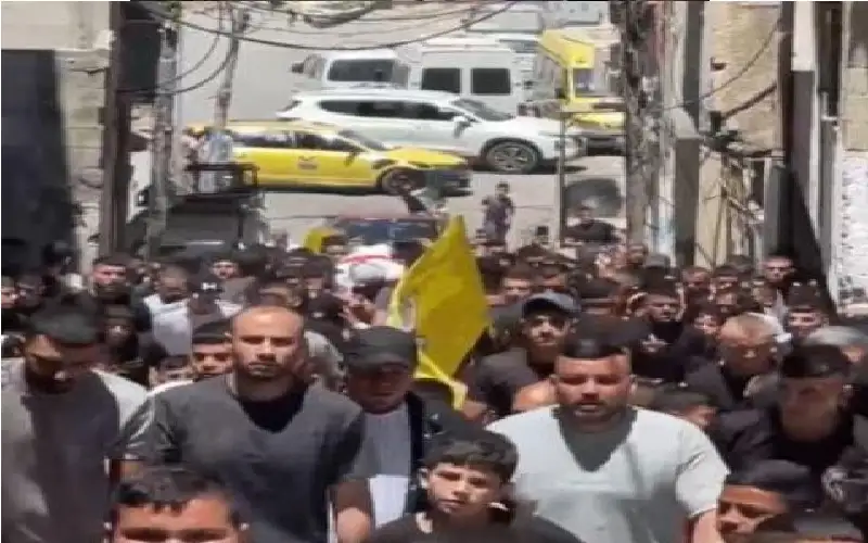 تشييع جثمان الطفل إياد شلختي في