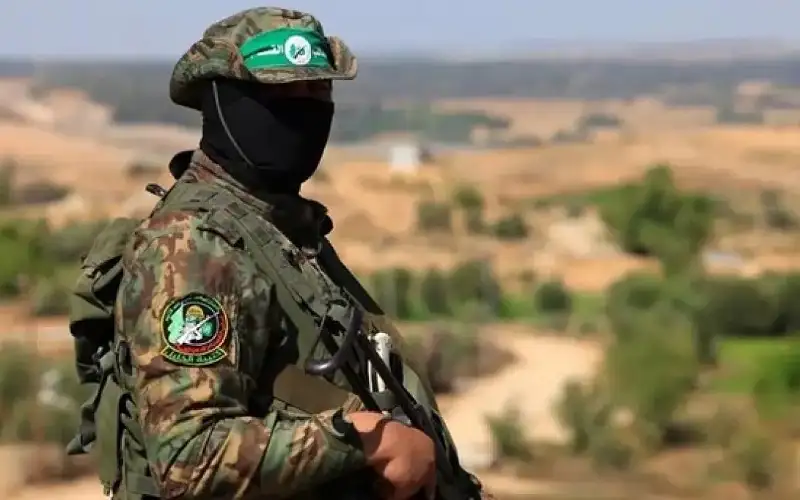 قيادي في القسام: دك مجاهدونا هيبة