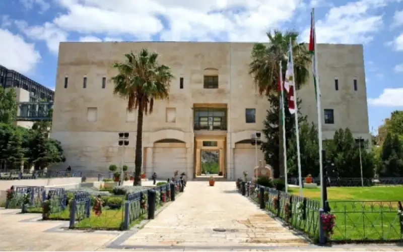 الشواربة: عمان تخطو نحو مدينة ذكية