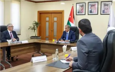 رئيس الوزراء: العقبة أمامها فرص كبيرة
