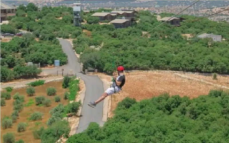 تمديد إغلاق قرية ألعاب المغامرة بمحمية