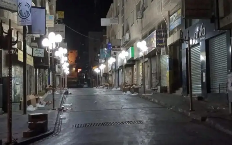 محافظ جرش يوجه بتنظيم الوسط التجاري