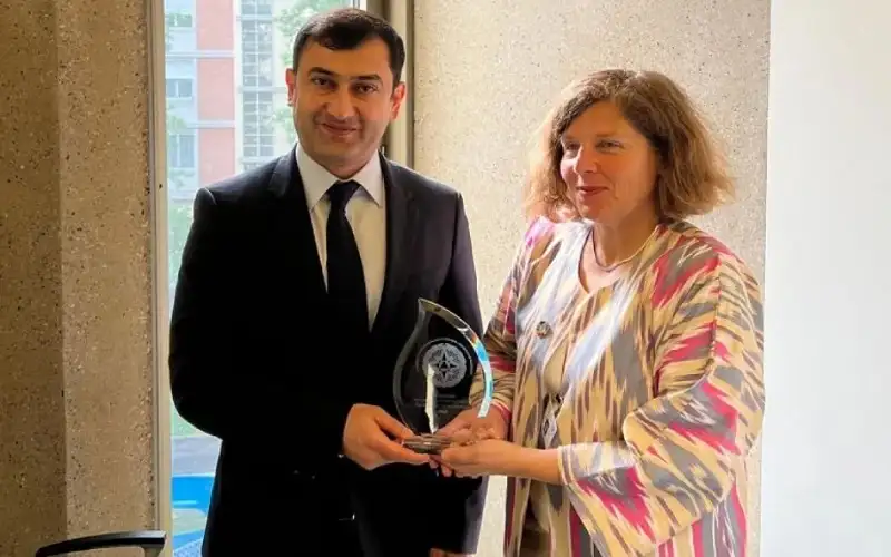 أمين عام الدفاع المدني الدولي الجديد