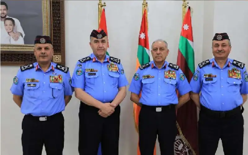 إرادة ملكية بترفيع العمداء الطراونة والزعبي