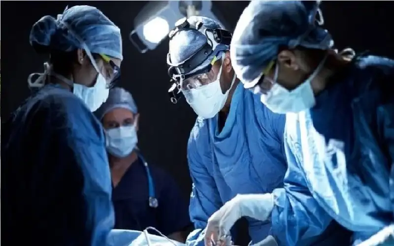 قرار باستخراج جثمان سيدة مصرية بعد