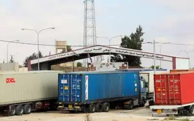 عبور 1500 شاحنة يوميا عبر مركز