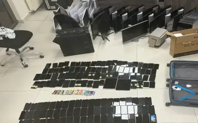 ضبط شبكة احتيال مالي يديرها شخص