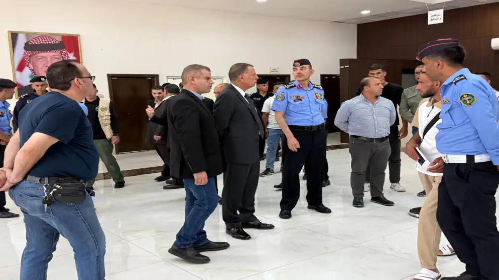 الفراية يوجه مسؤولي مركز حدود جابر