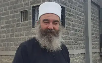 الهجري: ندعو لإنهاء الفوضى بالحكمة لا