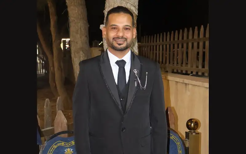 الحاج هلال الحيصة أبو هشام يحتفل