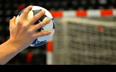 المنتخب الوطني للكرة الطائرة يلتقي الإمارات