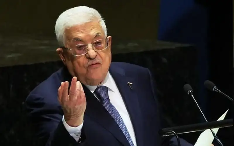 الرئيس الفلسطيني يصدر قرارا بإجراء انتخابات