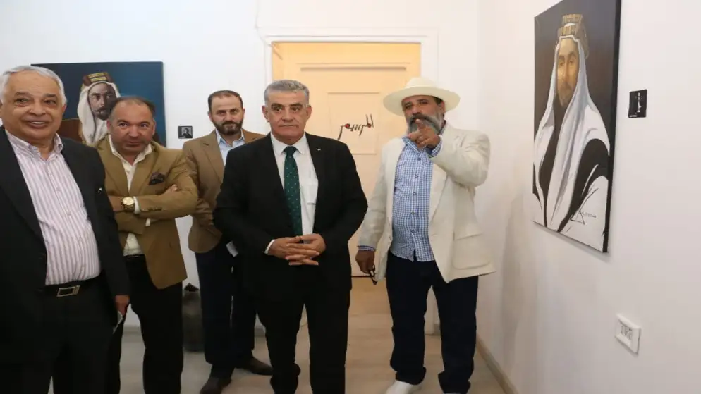 افتتاح معرض فني وتاريخي يوثق مسيرة