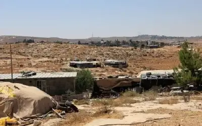 لوموند: هكذا يتعرض البدو في الضفة