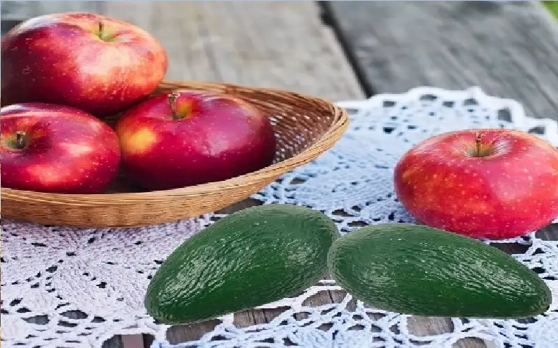 بدون أدوية .. أربع فواكه لخفض