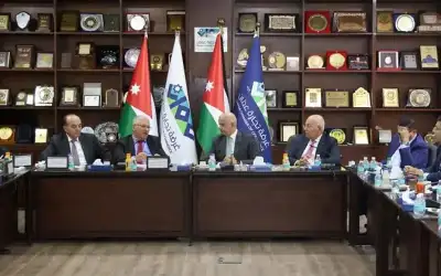 طاقة الأعيان وغرفة تجارة الأردن تبحثان