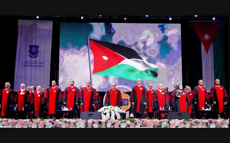 بالصور .. أ.د.حمدان يرعى احتفال عمان