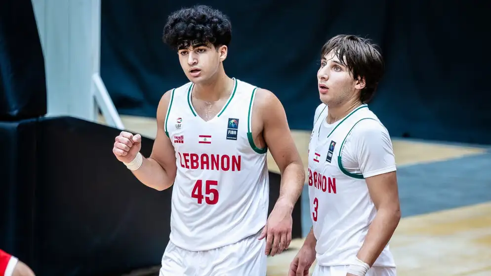 لبنان يتخطى إيران ويظفر بلقب بطولة