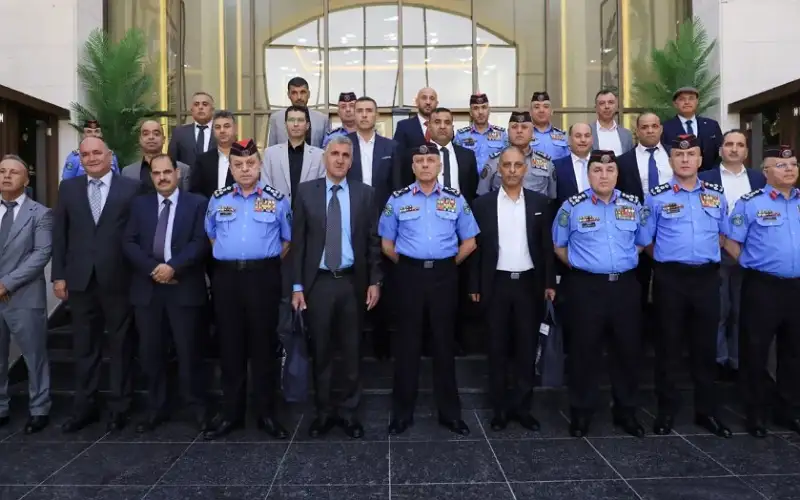 المعايطة يكرم كبار الضباط المتقاعدين