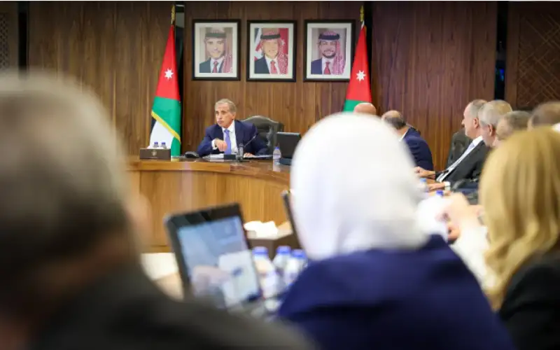 موافقات حكومية على عطاء توزيع المياه