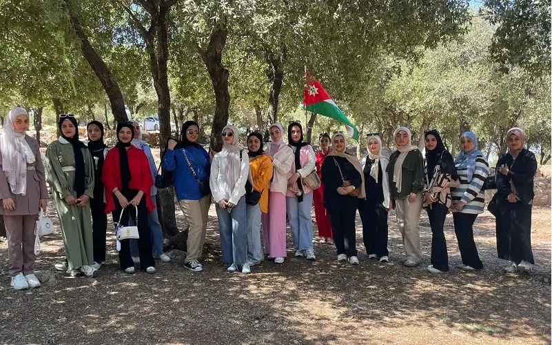 زيارات تثقيفية وبرامج تدريبية لتعزيز مهارات