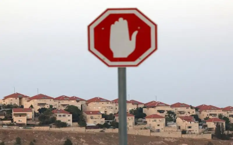 الاحتلال يصادق على 3 مخططات استيطانية