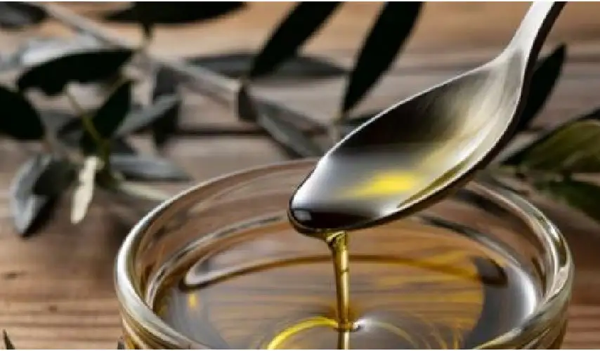 للحوامل .. ملعقة يوميا من زيت