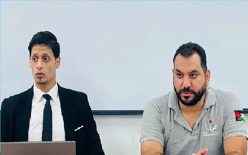 حوارية في مركز شباب دير أبي