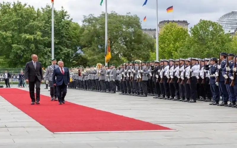 عياصرة: جهود الملك تضغط دوليا لإغاثة