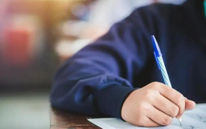 136 ألف طالب يتقدمون الخميس لأول