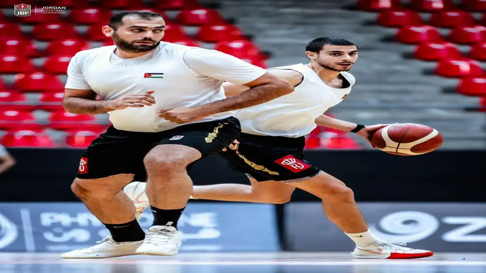 12 لاعبا في قائمة المنتخب الوطني