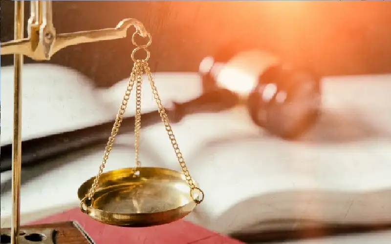 النيابة العامة تستدعي أشخاصا يتسترون على