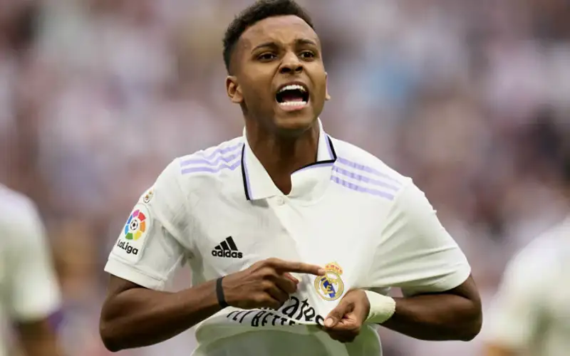 ريال مدريد يضع شرطين لبيع نجم