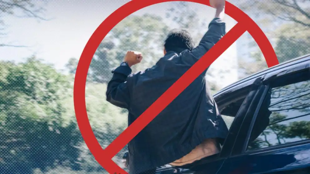 حجز المركبة وغرامة 100 دينار لمرتكبي