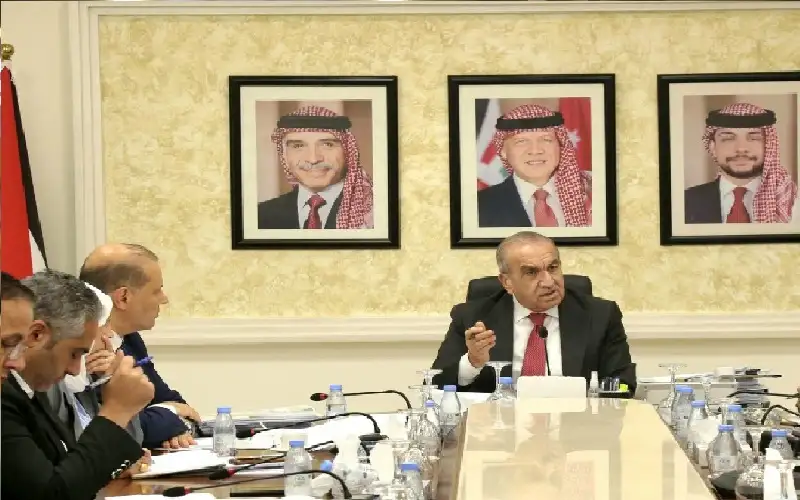 اجتماع في “الأشغال” لمتابعة البرنامج التنفيذي